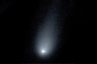 Descubren un cometa "fantasmal" que se dirige hacia la Tierra