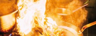 Carolina y Luisma, dos chavales, se quedaron dormidos con una sart&eacute;n en el fuego y murieron envenenados por el humo