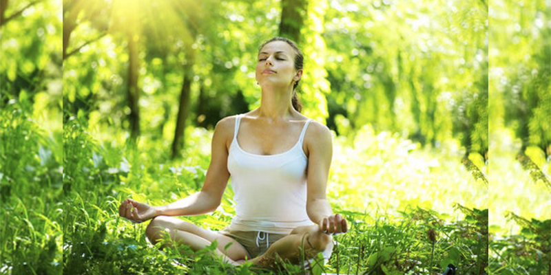 El yoga te puede ayudar a lidiar con la ansiedad y el estr&eacute;s