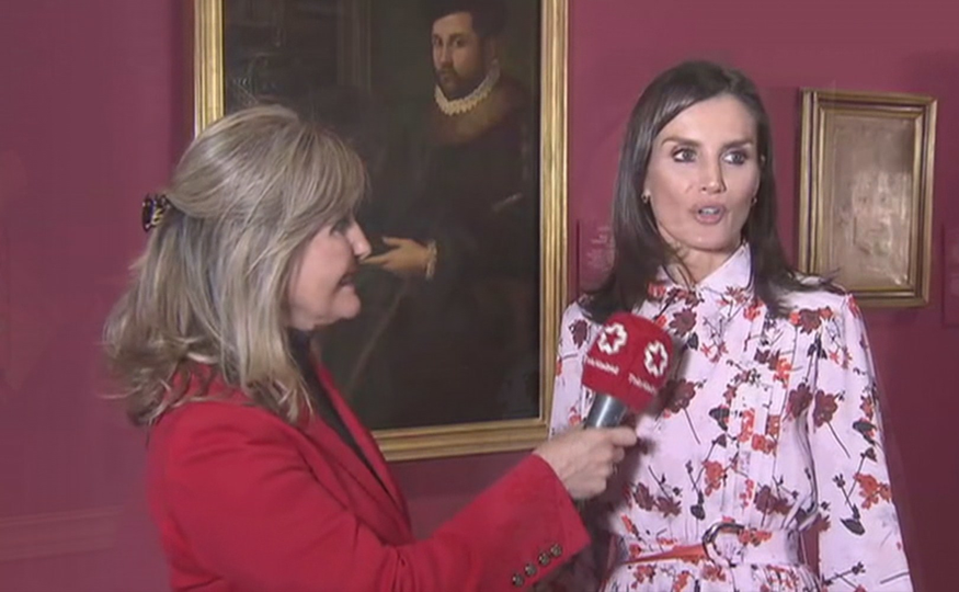 El 'consejito' que le clava la reina Letizia a la periodista que la entrevista para Telemadrid