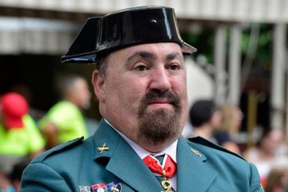 Los izquierdistas que apalearon a un joven de Vox sab&iacute;an que su padre es Guardia Civil condecorado y v&iacute;ctima de ETA