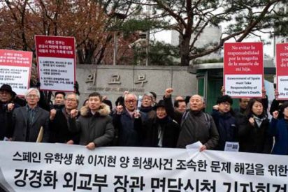 La muerte &ldquo;accidental&rdquo; de una surcoreana en Madrid desencadena una manifestaci&oacute;n de decenas de indignados en Se&uacute;l