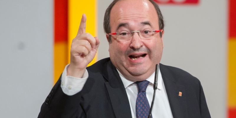El 'bail&oacute;n Iceta insta a reconocer a Catalu&ntilde;a como "naci&oacute;n sin interferencias indebidas del Estado espa&ntilde;ol"