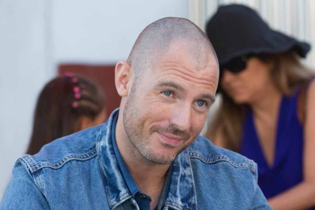 Richard-Flood-Anatomia-grey