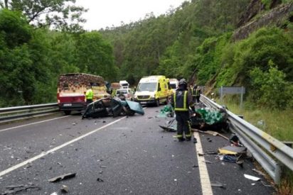 España rebasa la barrera psicológica de los mil muertos en carretera... y no ha terminado el año
