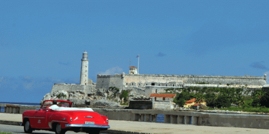 Huida de gigantes hoteleros agrava el colapso econ&oacute;mico de Cuba
