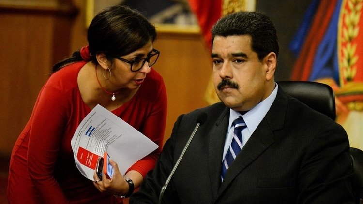 Nuevo 'Delcygate' en Trinidad y Tobago: el presidente admite la reuni&oacute;n pero niega que sea por las acusasiones de EEUU a Maduro
