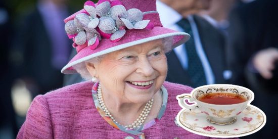 Un exempleado de Isabel II revela las 'decimon&oacute;nicas' condiciones de trabajo de los sirvientes en Palacio