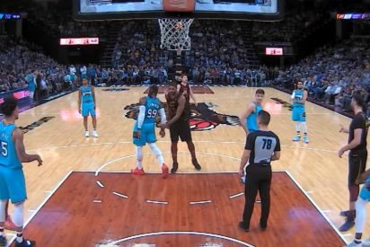 NBA: Tristan Thompson de los Cavaliers expulsado&hellip; &iexcl;por dar una palmadita en el trasero a un rival!