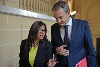 La reunión de 'urgencia' entre Zapatero, Maduro y Delcy Rodríguez en el Palacio de Miraflores