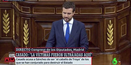 Pablo Casado apabulla a S&aacute;nchez antes de la votaci&oacute;n: "Quiero rendir homenaje a todas las v&iacute;ctimas de ETA que fueron ultrajadas aqu&iacute;"