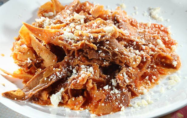 Chilaquiles rojos