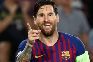 Un club de la Premier League prepara una oferta 'bomba' por Messi para que abandone el Barcelona