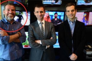 Un 'comisario pol&iacute;tico' de Telemadrid, cazado ordenando atacar a D&iacute;az Ayuso por el coronavirus: "Que no se te olvide..."