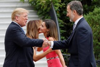 El Rey Felipe VI telefonea a Donald Trump y logra que EEUU mande a Espa&ntilde;a un lote de respiradores