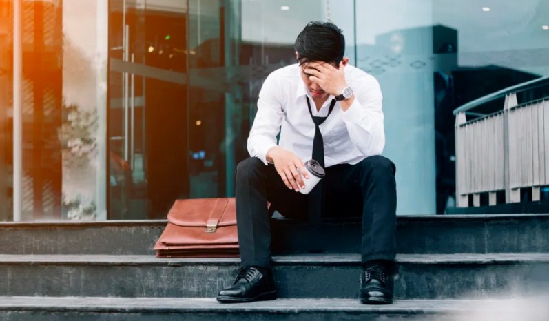 Espa&ntilde;a 8,5 millones: la tasa de paro subir&aacute; al 34% en junio de 2020