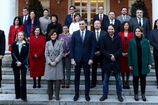 El Gobierno jugó a la ruleta rusa con la salud de los españoles y Sánchez y sus ministros deben sentarse en el banquillo del juzgado