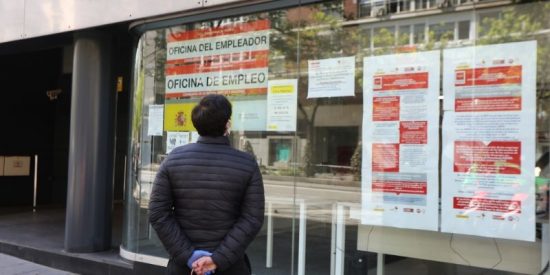 El peor abril de la historia: 548.000 empleos destrozados