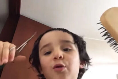 El 'ni&ntilde;o peluquero' que arrasa en Internet