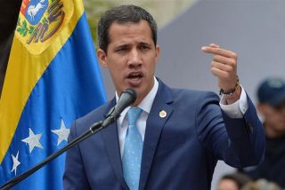 Juan Guaidó da una dura respuesta al chavista Maduro por llamarlo “prófugo”
