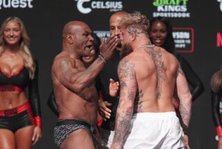 Mike Tyson sacude a Jake Paul