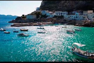 Sicilia "tira la casa por la ventana" en la "guerra de precios" para atraer turistas