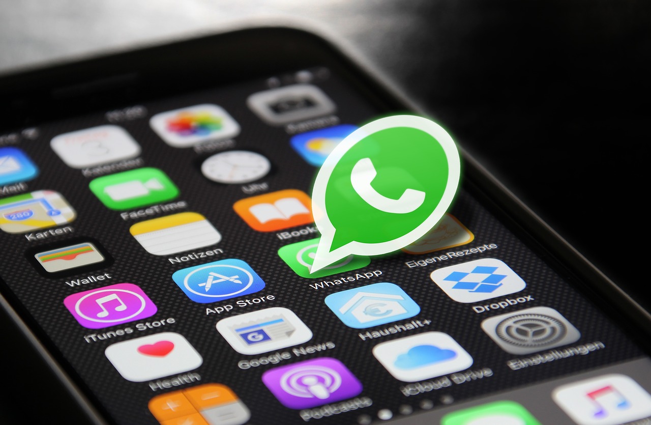 WhatsApp permitir&aacute; denunciar mensajes concretos de una conversaci&oacute;n