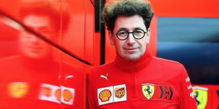 Mattia Binotto: "Carlos Sainz puede ser campe&oacute;n del mundo con Ferrari"