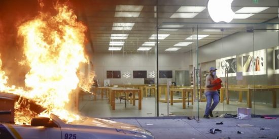 Apple &lsquo;captura&rsquo; a los saqueadores de EEUU: los iPhone robados emiten una se&ntilde;al que notifica a la polic&iacute;a