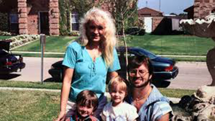 Una mujer condenada a muerte hace 24 a&ntilde;os por acuchillar a sus hijos, podr&iacute;a ser inocente despu&eacute;s de aparecer una misteriosa huella&nbsp;