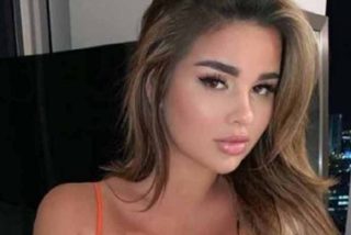 La Kim Kardashian rusa sorprende a sus fan&aacute;ticos por su extra&ntilde;a forma de tomar el sol