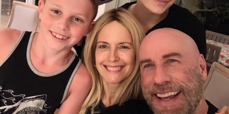 Muere Kelly Preston, esposa de John Travolta, a los 57 a&ntilde;os por c&aacute;ncer de mama