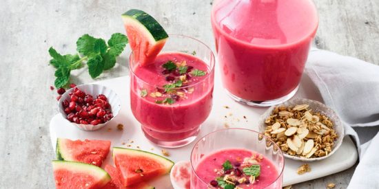 Las tres recetas con frutas m&aacute;s divertidas y refrescantes para el verano