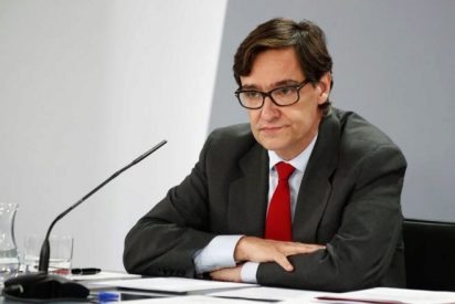 La 'jeta' de Salvador Illa: se invent&oacute; un comit&eacute; de expertos que no exist&iacute;a y ahora culpa a los padres si hay rebrotes