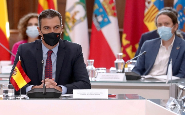 El verano negro de Podemos: &iquest;exigir&aacute; S&aacute;nchez a su socio Iglesias dar la cara por sus corruptelas como lo hizo con Rajoy?