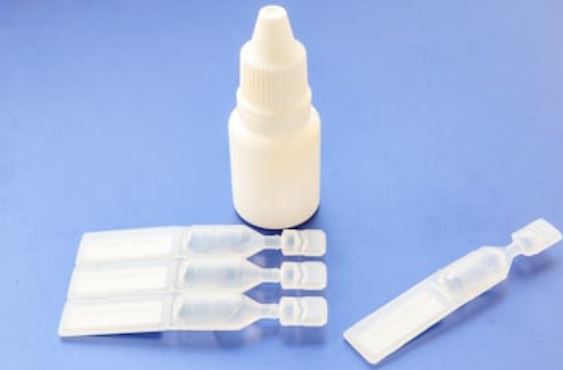 Usa lagrimas artificiales