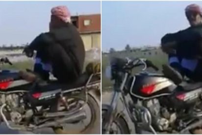 Un motorista descerebrado se estrella contra una furgoneta tras varios segundos conduciendo sin manos
