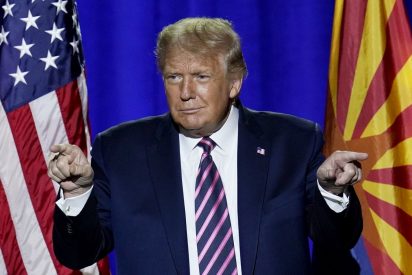 Donald Trump da su 'bendici&oacute;n' al acuerdo de fusi&oacute;n entre TikTok, Oracle y Walmart