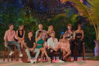 Fabuloso estreno de 'La isla de las tentaciones 2': cuernos antes de empezar, pelea de 'gatas' y la 'doble' de Mar&iacute;a Pati&ntilde;o