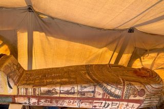 Egipto contin&uacute;a desvelando secretos: arque&oacute;logos hallan 27 ata&uacute;des enterrados hace 2.500 a&ntilde;os