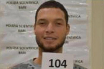 Este es el &lsquo;pobre refugiado&rsquo; que asesin&oacute; a tres personas en la Bas&iacute;lica de Niza