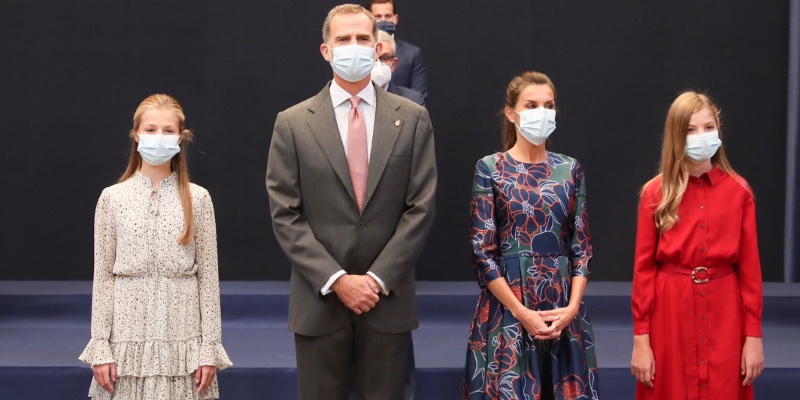 La Princesa Leonor arrebata el puesto de 'fashion victim' a su madre: agota el vestido 'low cost' que lució en Asturias