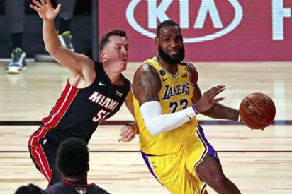 El show de LeBron en las Finales de la NBA: Victoria, clavada salvaje y tres nuevos r&eacute;cords