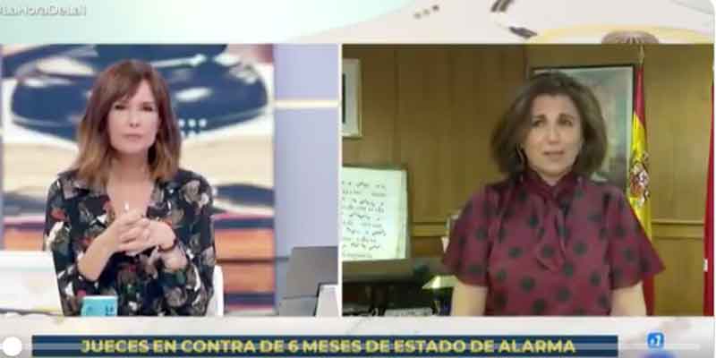 Una juez deja a M&oacute;nica L&oacute;pez (TVE) para el desolladero por no saberse la Constituci&oacute;n