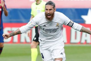 El Real Madrid resurge de sus cenizas y derrota al Bar&ccedil;a en el Camp Nou (1-3)