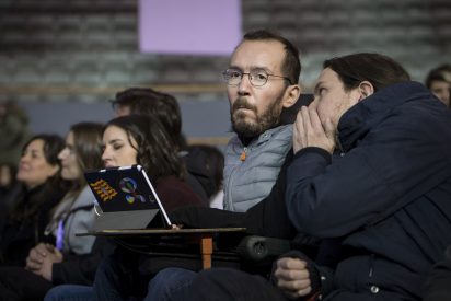 Podemos usa su c&oacute;digo &eacute;tico como papel higi&eacute;nico y no renuncia 'ni el tato': Echenique, el &uacute;ltimo caso