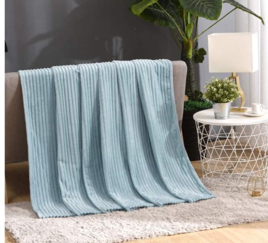 mantas o plaids para sofás