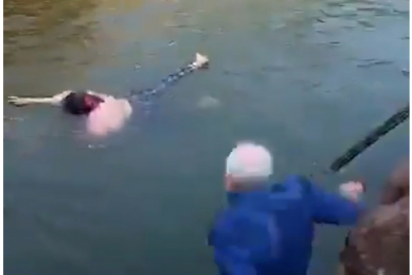 Un c&oacute;nsul brit&aacute;nico se transforma en h&eacute;roe de China: salva la vida de una estudiante que cay&oacute; a un r&iacute;o