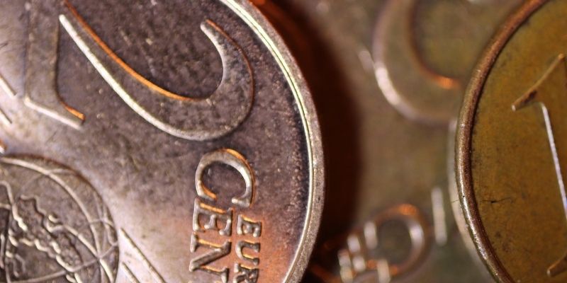 El Banco de Espa&ntilde;a advierte del peligro de los ERTE si se alarga la crisis