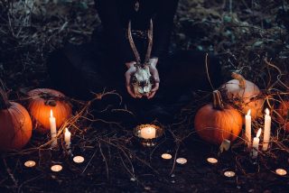 &iquest;Sabes cu&aacute;l es el origen de Halloween y c&oacute;mo se celebra en todo el mundo?